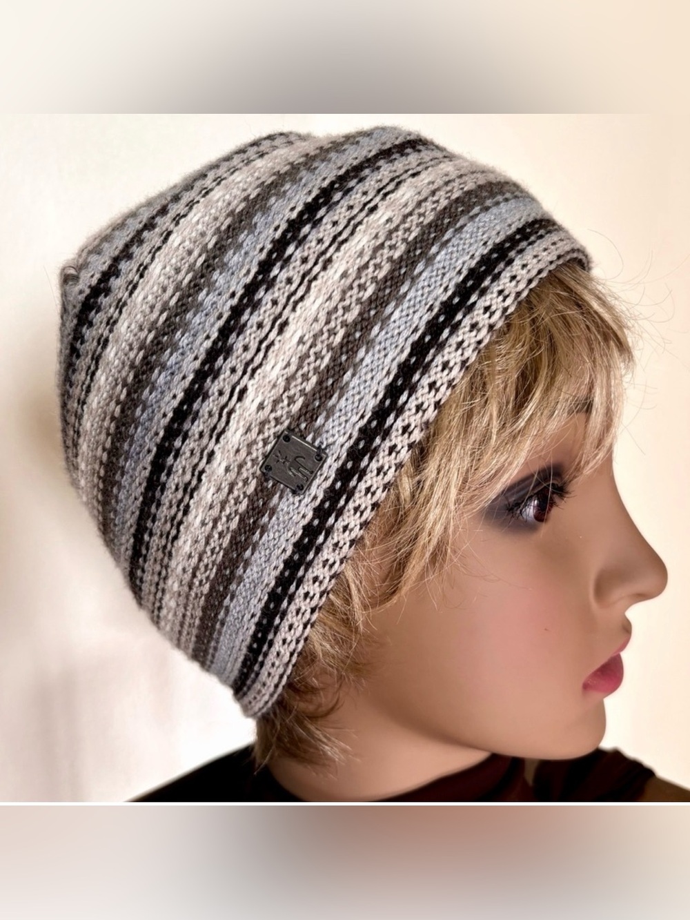 Smartwool Merino Blend Rounded Crown Beanie OS Made in Canada